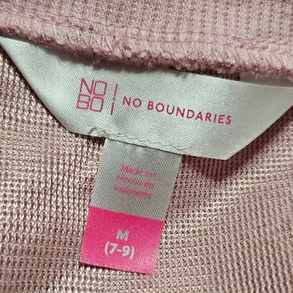 No Boundaries sweater - Picture 3 of 3